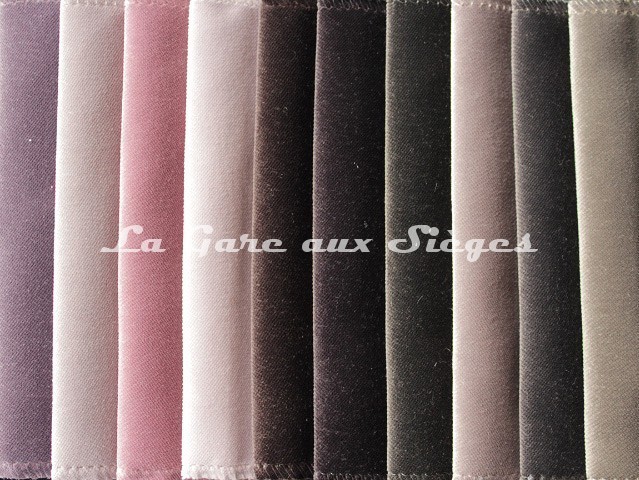 Tissu Carlucci - Velours Allure Velvet - réf: CA1357 - Palette de couleurs n°3 - Voir en grand