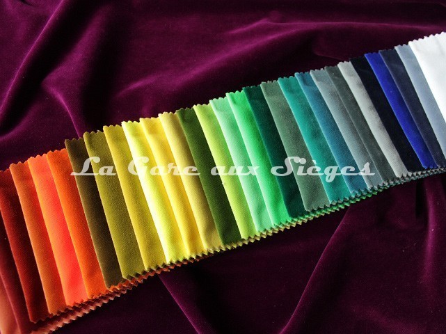 Tissu Carlucci - Velours City Velvet - réf: CA7832 - Palette de couleurs n°4 - Voir en grand