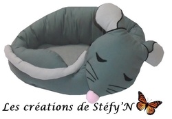 Couffin SOURIS ENDORMIE (sur demande) - Crations de Stfy'N