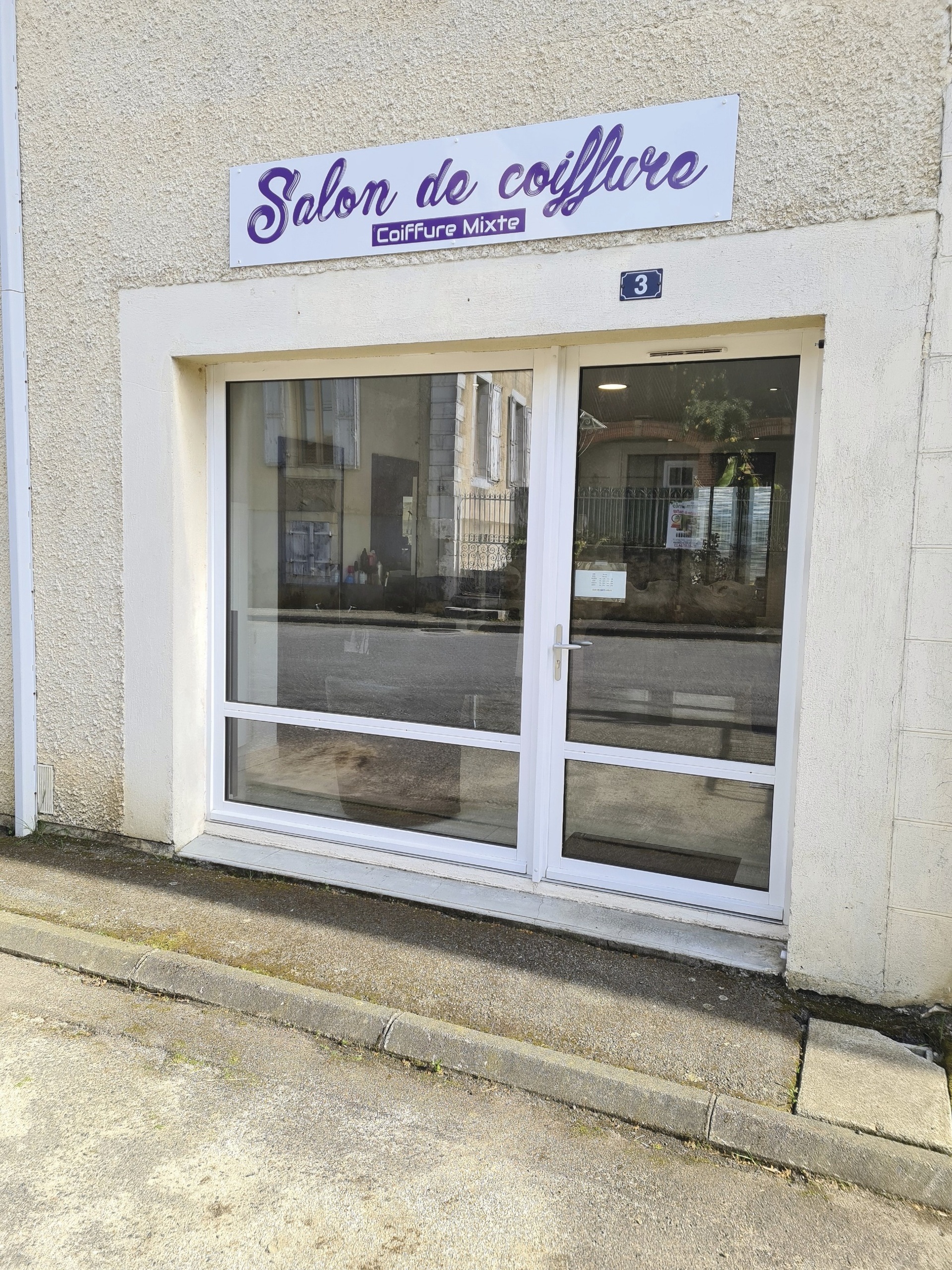 Boutique Karin' Coup - J'achte en Comminges