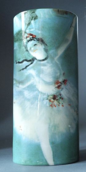 Vase Silhouette d'Art DEGAS  La Danseuse sur scène - FIGURINE DE COLLECTION ET PIECES DE MUSEE - ANTAN ET NEO - Voir en grand