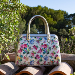 ARAMIS 04 - SAC BLANC PORTE MAIN AVEC BANDOULIERE - Maroquinerie Diot Sellier