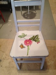 Chaise peinte  L'ATELIER DU FENNEC, avec motif floral - L'ATELIER DU FENNEC