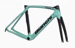 KIT CADRE TAILLE 53 ROUTE BIANCHI OLTRE XR4 FREINAGE PATINS - RANDO FITNESS VENAREY CYCLES