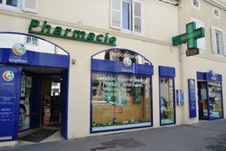 Pharmacie Moderne - LES NOUVEAUX COMMERCES