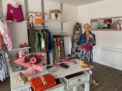 VD MODE  BOUTIQUE DE VETEMENTS POUR FEMME - BEAUNE en action