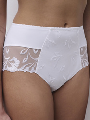 Chantelle Majestic Culotte haute avec de la dentelle blanc - Un Temps Pour Elle - Lingerie