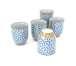 Tasse à thé à petites fleurs - Comptoir du Japon