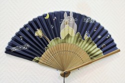 Éventail japonais TOTORO en soie - Comptoir du Japon