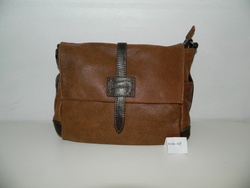 LIGNE LISA M110-05 SAC TRAVERS CUIR MOCCA - Maroquinerie Diot Sellier