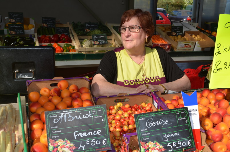Poupier Christine - Nos Primeurs / Producteurs de fruits et légumes  - HALLES DE MONTBARD, votre marché alimentaire de proximité - Voir en grand