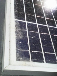 Panneaux solaires sales