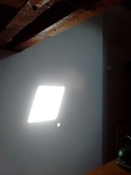 origine logo point lumineux