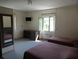 TARIF chambre pour 2  3 personnes - HOTEL DU ROYANS