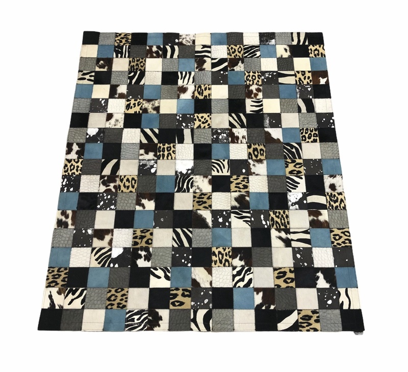 Tapis patchwork mixte turquoise carré de 10 cm - Peaux de vache, tapis et plaids - La Petite Boutique - Voir en grand