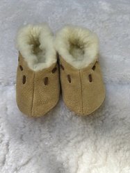 Chaussons enfants croute de cuir - La Petite Boutique