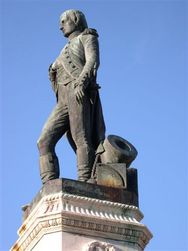 La Ville d' Auxonne, Histoire et Commerce