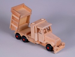 Camion en bois transport de sable - Fleurs Vetter... Votre fleuriste à Thann