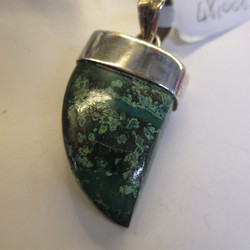 Pendentif Chrysocolle en forme de dent de requin  - Original's