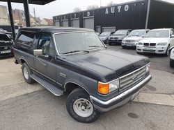 FORD BRONCO 5.0 V8 302CI XLT 4X4 - 2L2D AUTO