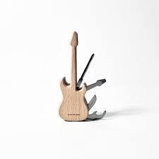 Guitare multi-outils - Imagine