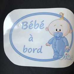 Autocollant Bébé à bord Winnie 15,5x15,5cm - MarevCréa