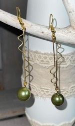 Boucles perles vert olive - A033 - L'Atelier d'Aurore