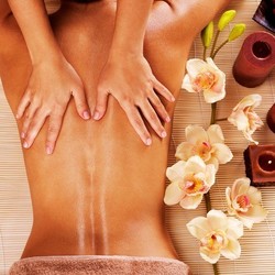 Massage Sensoriel  - Anjaneya Yoga & Massages