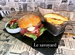 Le Savoyard frites MAISON et salade  - OH! SEVRES AUTREMENT