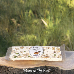 Barre de Nougat Blanc Dur - Rucher du Clos Pacot - Miel Pollen et produits de la ruche de Sucy en Brie - Val de Marne 94