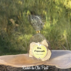 Sachet de Cire d'Abeilles d'Opercules - Rucher du Clos Pacot - Miel Pollen et produits de la ruche de Sucy en Brie - Val de Marne 94